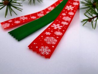 Christmas Rosette – Red with Snowflakes - 3